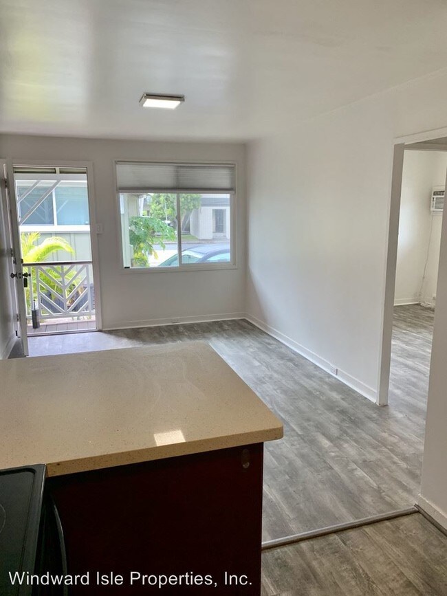 Building Photo - 714 Kihapai Pl