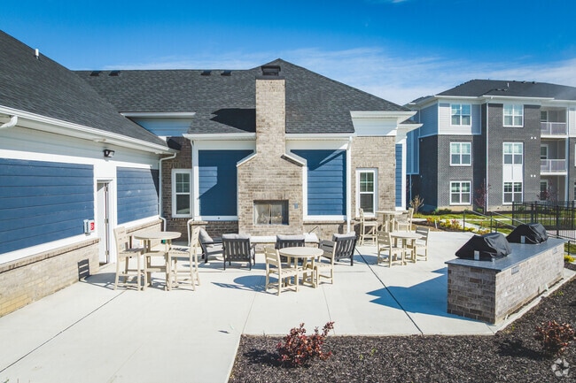 Courtyard - Founders Landing Apartments