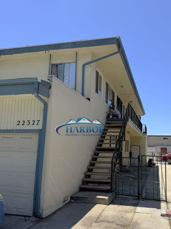 Building Photo - 22327 Moneta Ave