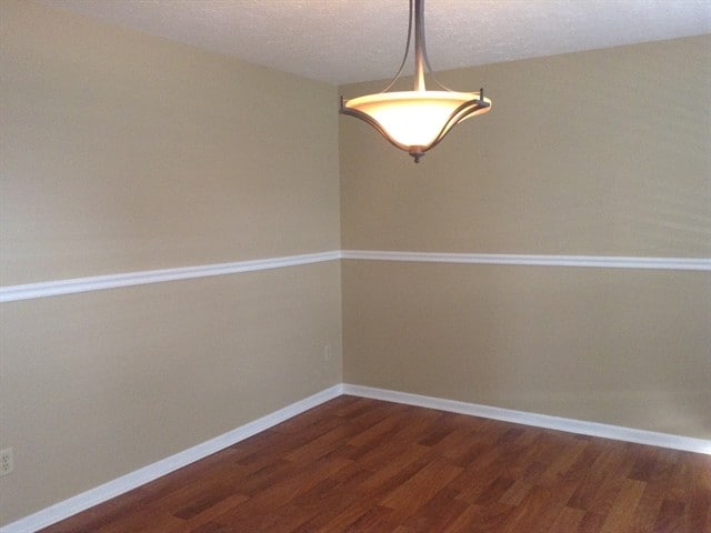 Foto del edificio - 6335 Glenmont Dr