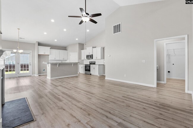 Foto del edificio - 1351 Montford Dr