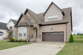 Building Photo - 804 Jersey Dr