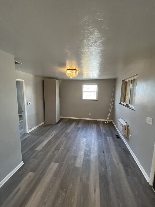 Foto del edificio - 2257 Hepburn Ave