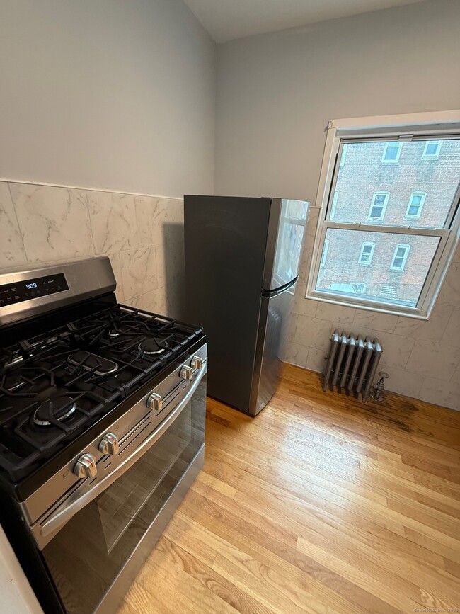 Foto del edificio - 45 S High St