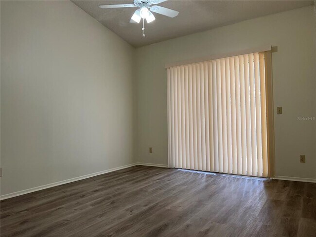 Foto del edificio - 7216 Nima Ct