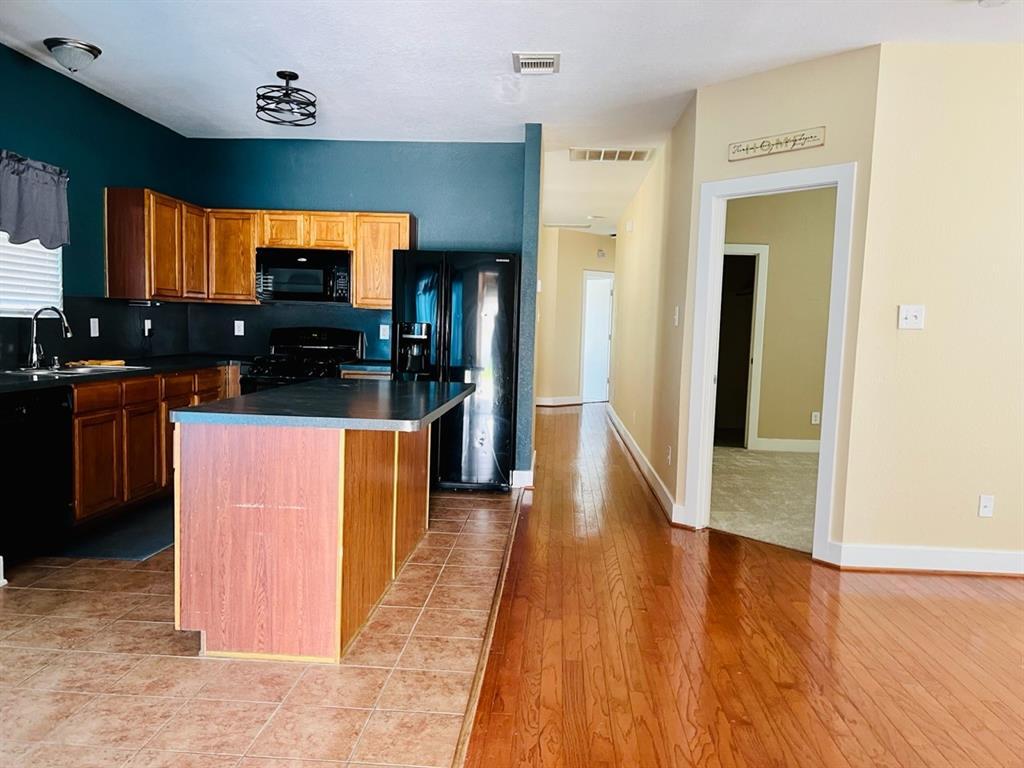 1610 Palcio Real Dr, Houston, TX 77047 House Rental in Houston, TX