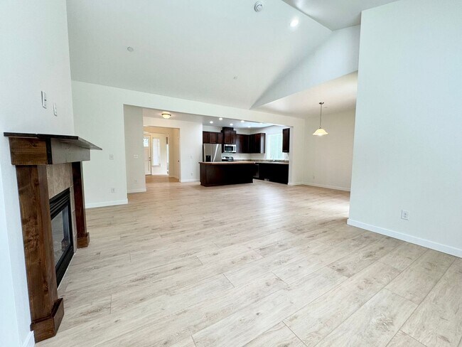 Foto del edificio - 1729 Cyrene Dr NW