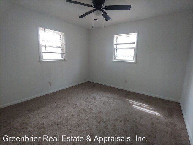 Building Photo - 2 br, 1 bath Apartment - 303 Hurdle Drive