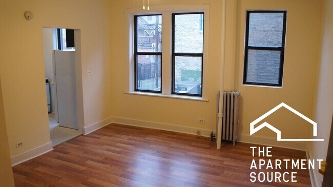 Foto del edificio - 1542 N Kedzie Ave