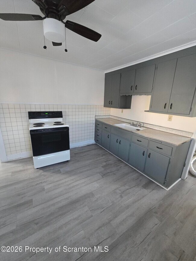 Building Photo - 1249 Blair Ave