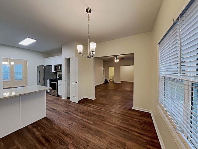 Foto del edificio - 92 Brookvalley Crossing