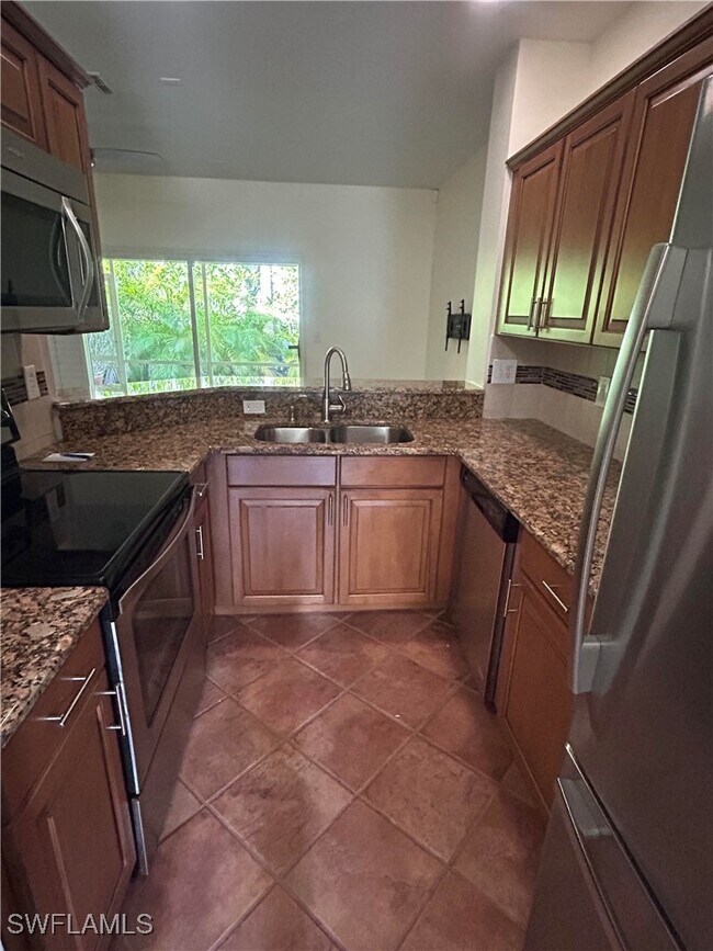 Foto del edificio - 8159 Pacific Beach Dr