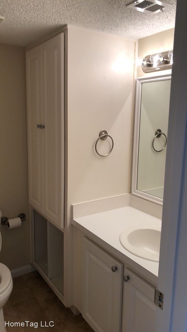 Building Photo - 109 Oyster Bay Cir