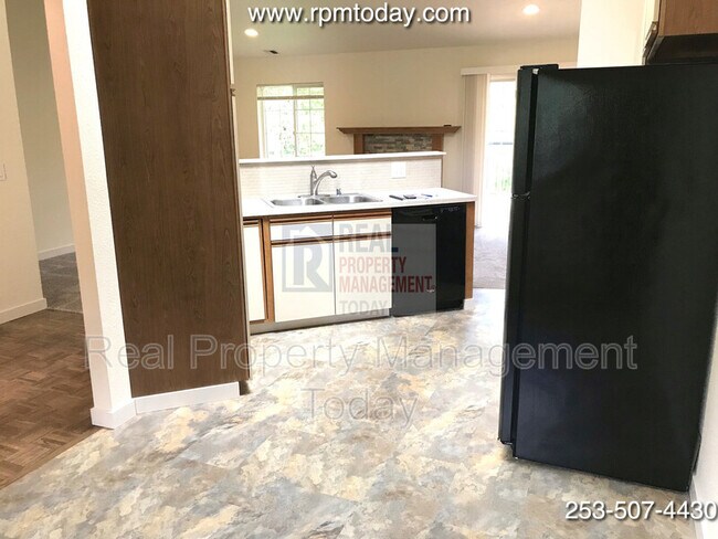 Building Photo - 3413 71st Ave Ct W