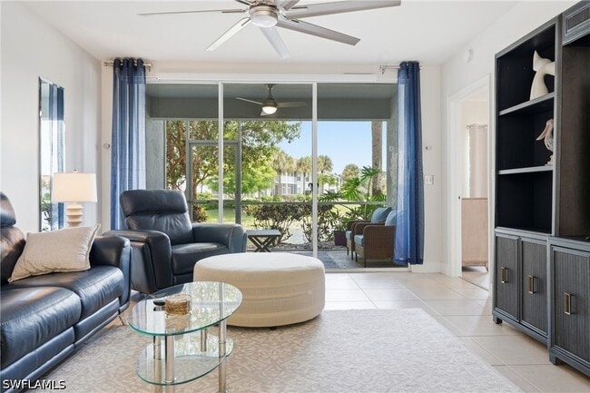 Building Photo - 4950 Deerfield Way