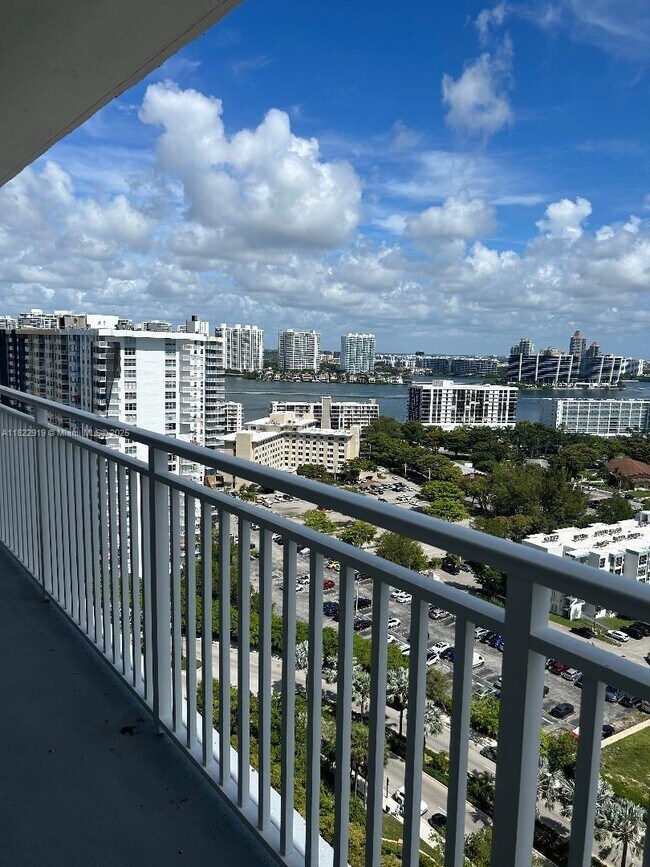 Foto del edificio - 210 174th St