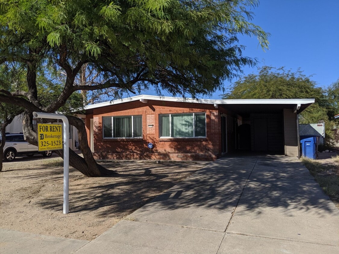 2131 E 10th St, Tucson, AZ 85719 House Rental in Tucson, AZ