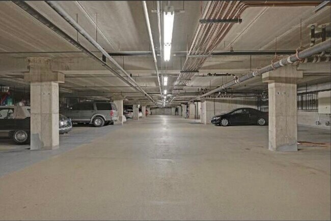 Heated Garage - 8121 34th Ave S