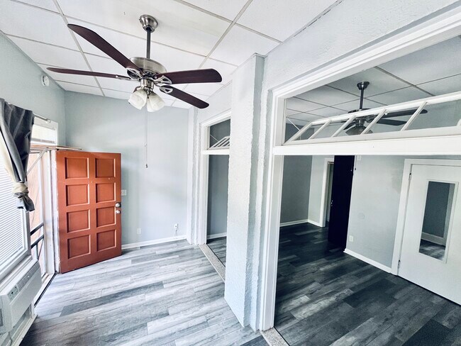 Foto del edificio - San Rafael Apartments