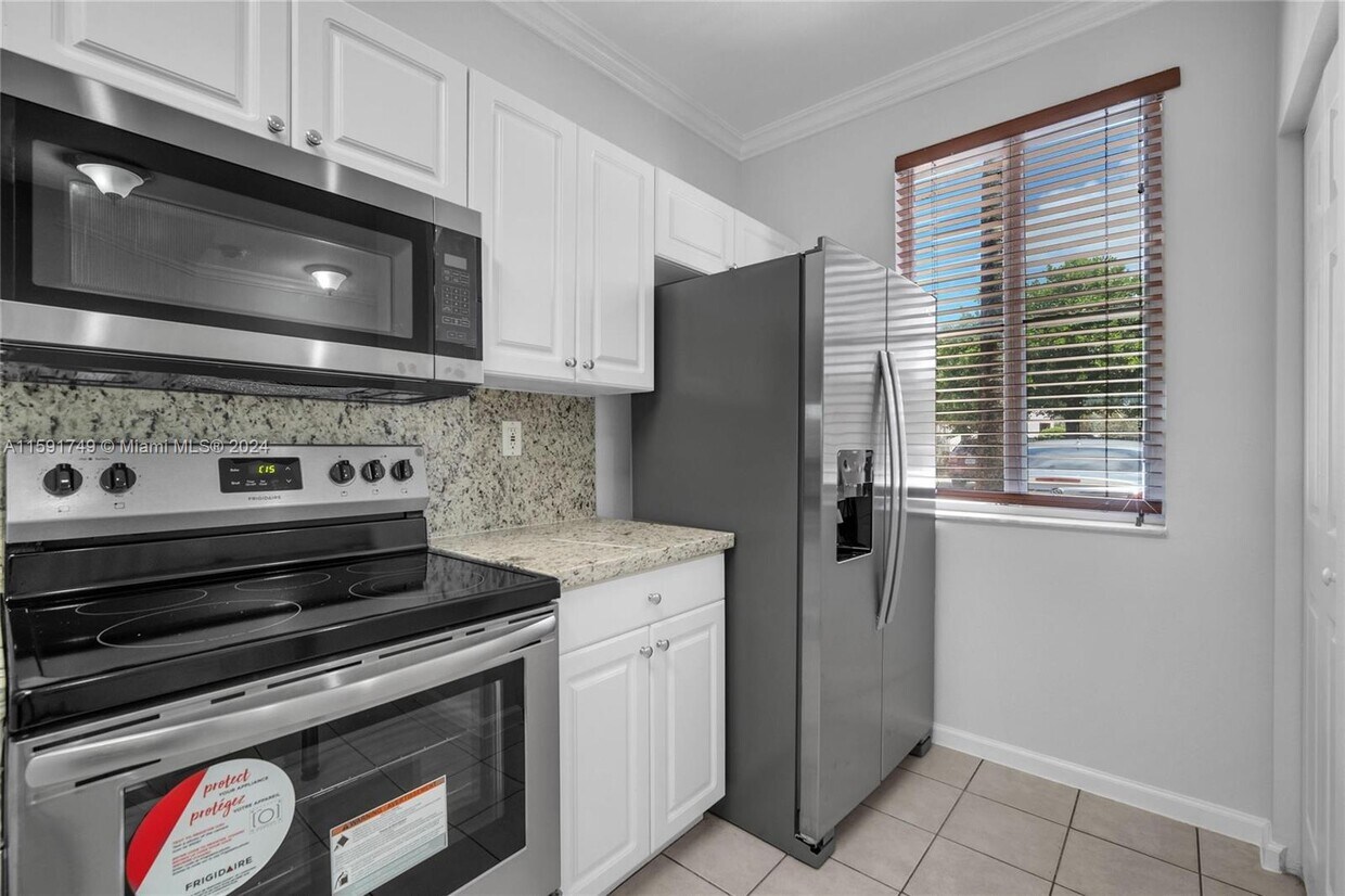 17359 NW 7th Ave, Miami Gardens, FL 33169 Townhome Rentals in Miami