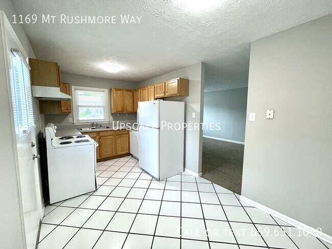 Foto del edificio - 1169 Mt Rushmore Way