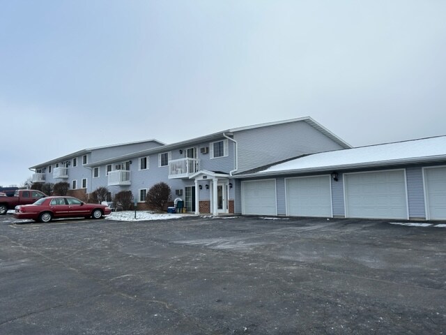 Primary Photo - 204 Anna St