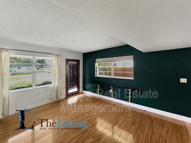 Foto del edificio - 816 Keystone Ave