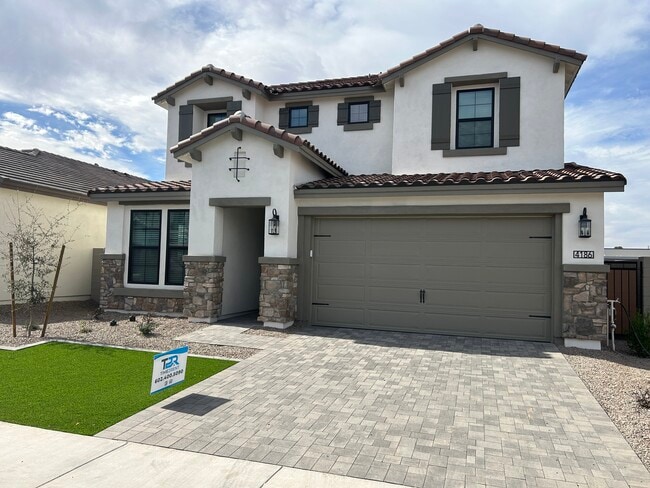 Building Photo - 4186 S Springs Dr