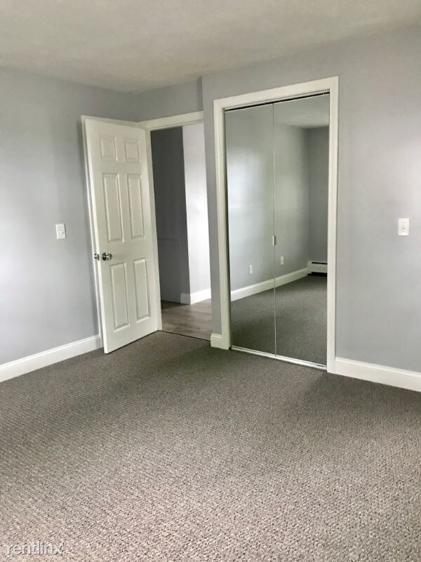 Building Photo - 2 br, 1 bath Apartment - 650 Admiral Street