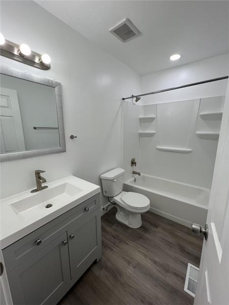 Building Photo - 3378 S 400 E