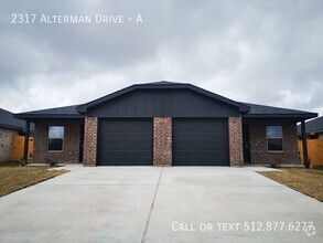 Building Photo - 2317 Alterman Dr