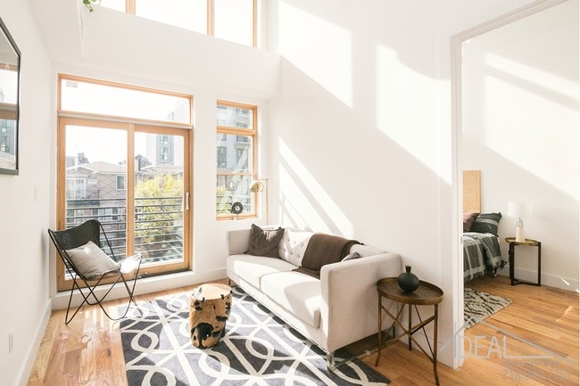 Building Photo - 419 Herkimer Street #3AR