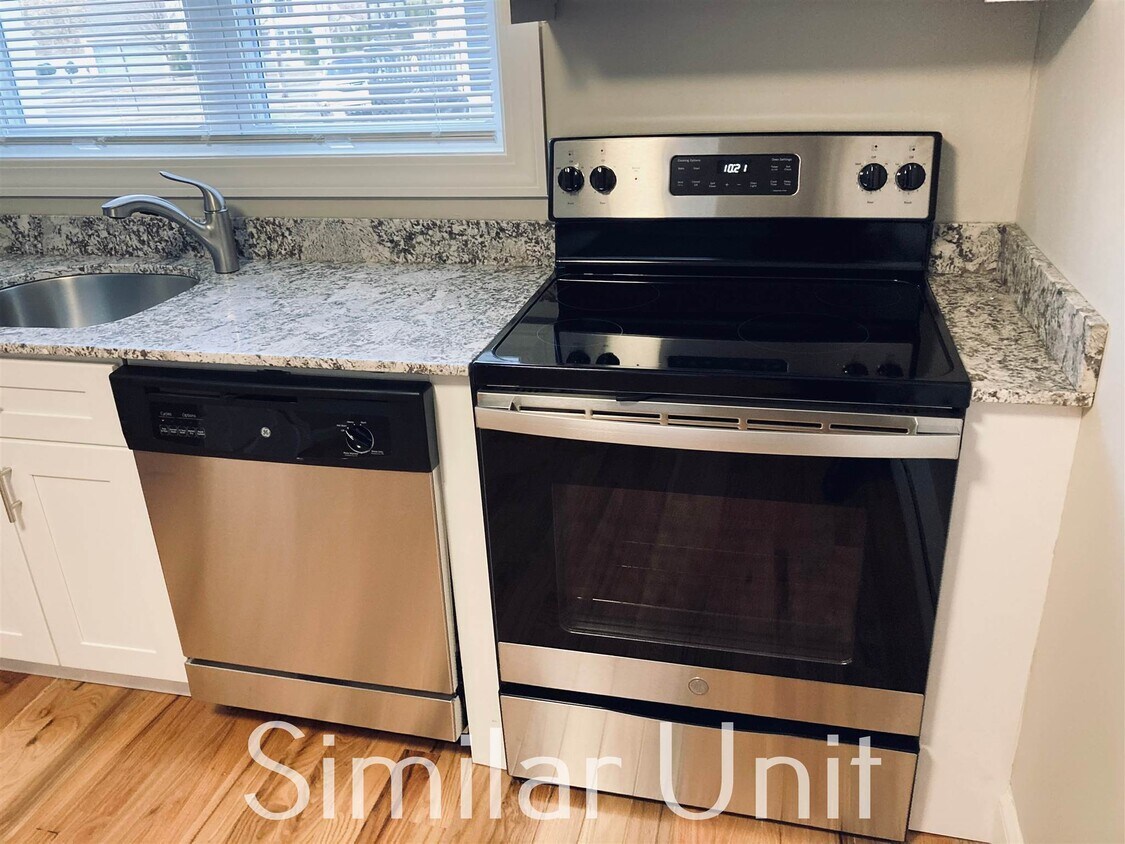 Foto principal - 371 Kennard Rd