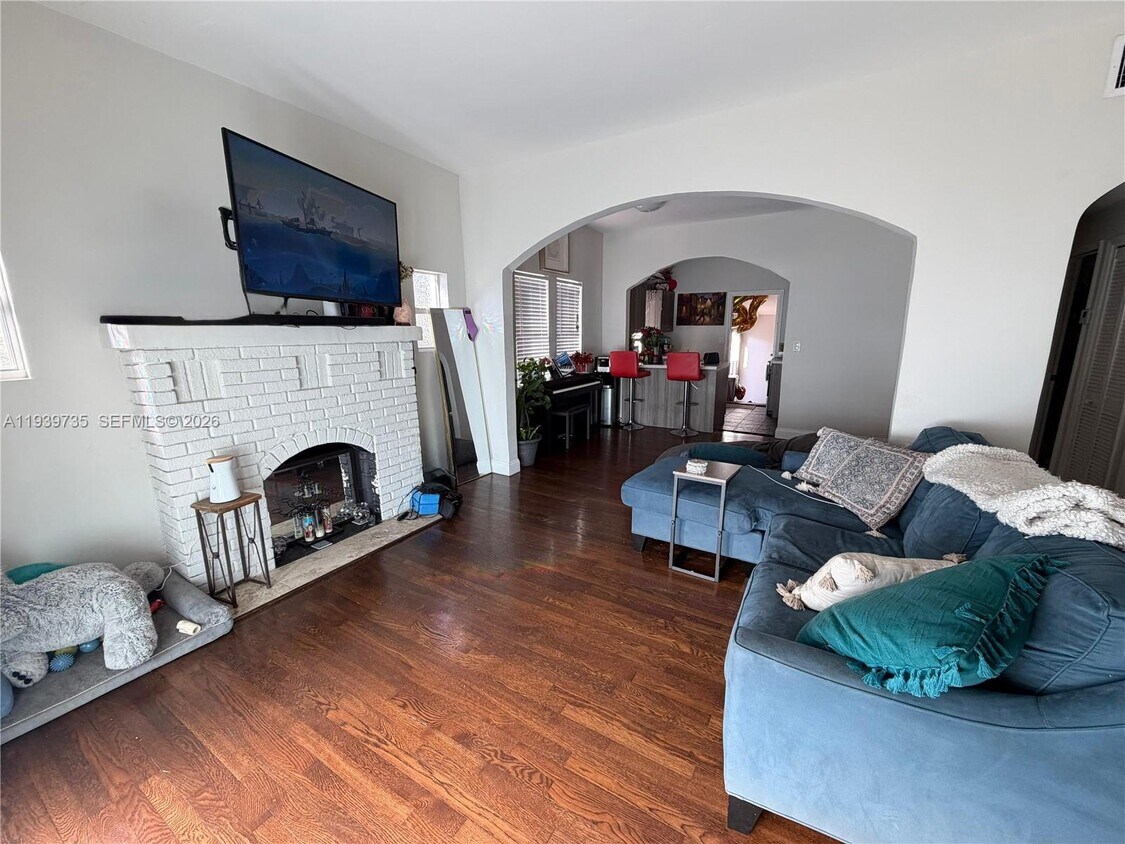 Foto del edificio - 109 NW 48th St