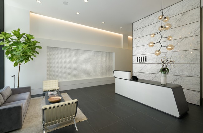 Primary Photo - Lilli Midtown