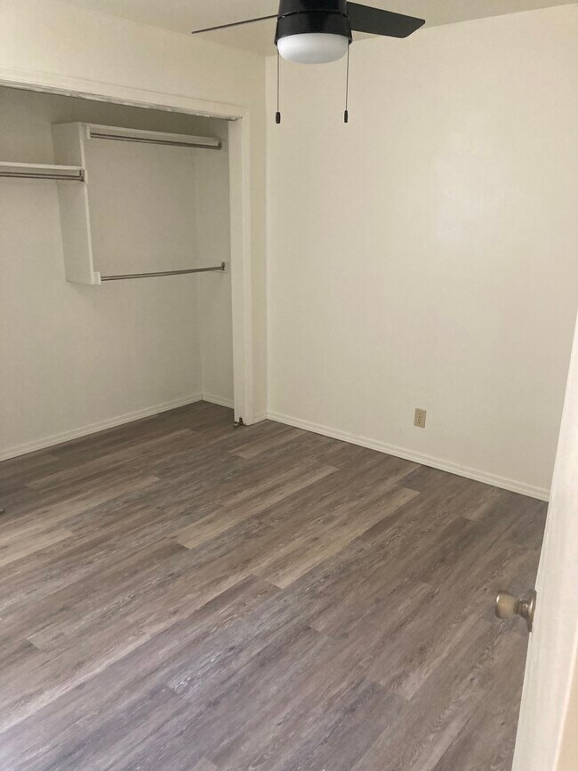 217 N Duncan St, Stillwater, OK 74075 Apartments in Stillwater, OK