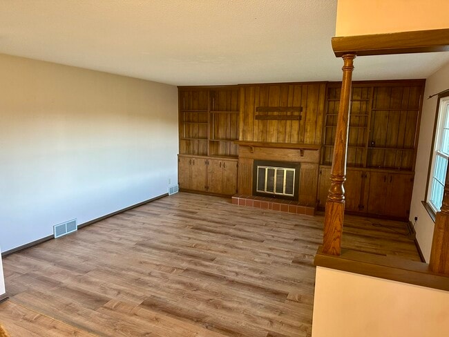 Building Photo - 5640 Tilly Rd