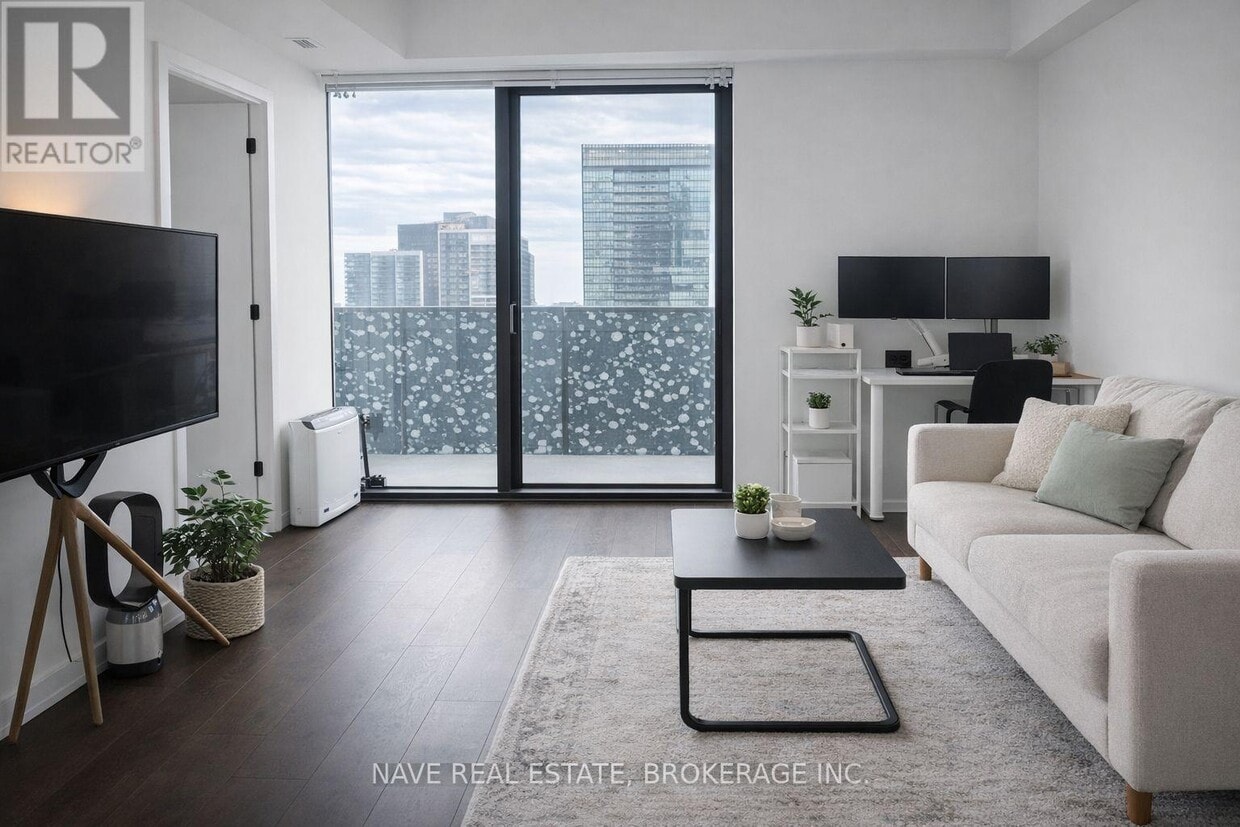 Building Photo - 55 Charles St E