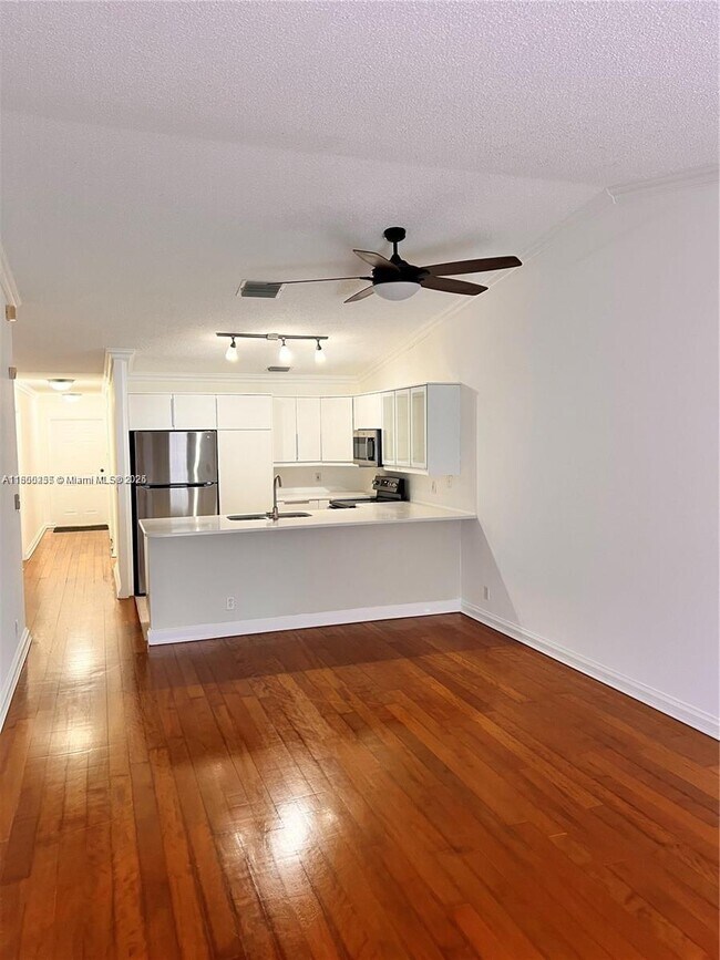 Foto del edificio - 11281 SW 18th Ct
