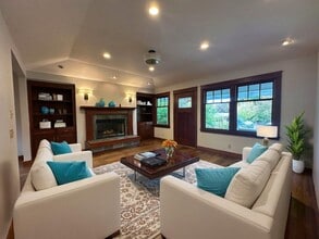 Building Photo - 607 NW Federal St