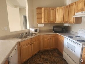Building Photo - 150 Wexford Dr