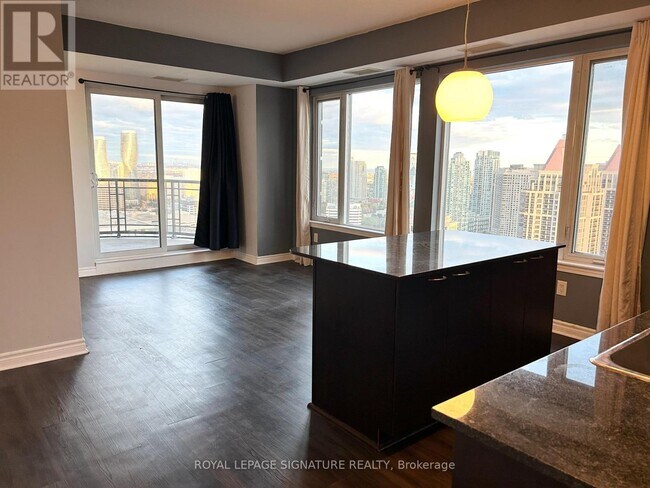 Building Photo - 385 Prince of Wales Dr