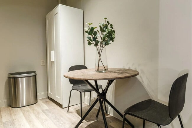 Foto del edificio - 330 E 61st St