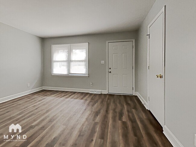 Building Photo - 4643 Pineleaf Dr