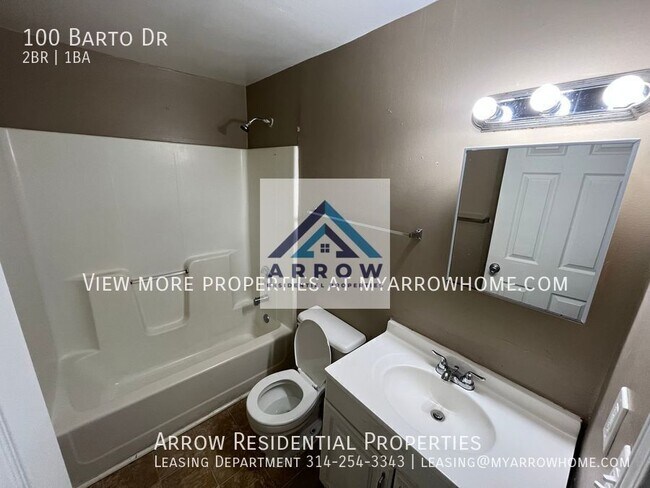 Foto del edificio - 100 Barto Dr