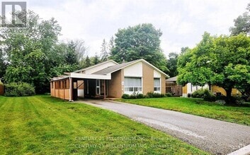 Building Photo - 34 Seaton Dr