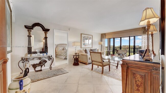 Foto del edificio - 7768 Lakeside Blvd