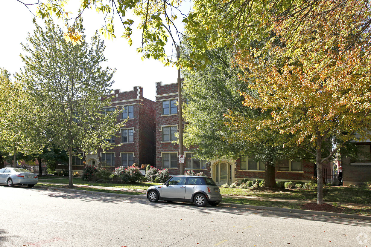 Primary Photo - McPherson Place Condominiums