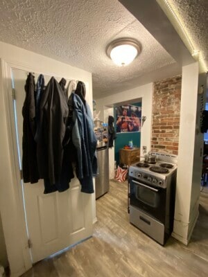Building Photo - 147 Bowdoin St