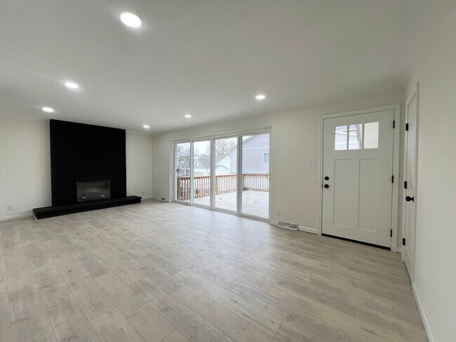 Foto del edificio - 1120 Gilbert Ave